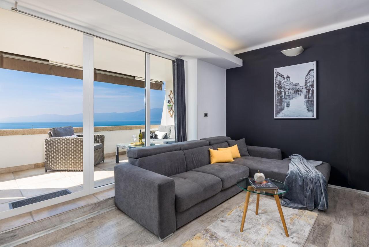 Lux Apartment Sky View 里耶卡 外观 照片