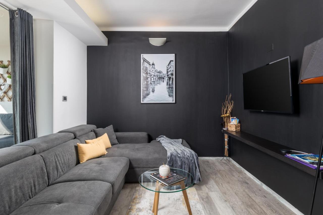 Lux Apartment Sky View 里耶卡 外观 照片