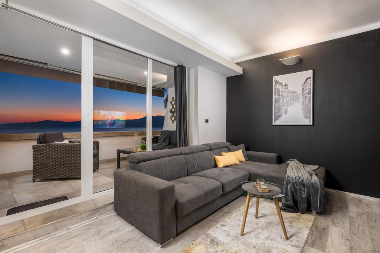 Lux Apartment Sky View 里耶卡 外观 照片